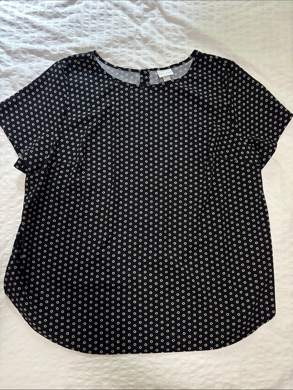 Ava & Viv Black Short Sleeve Polka Dot Blouse
